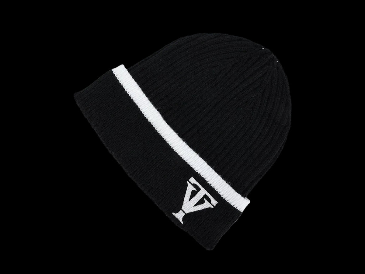 TrueVie Black & White Beanie