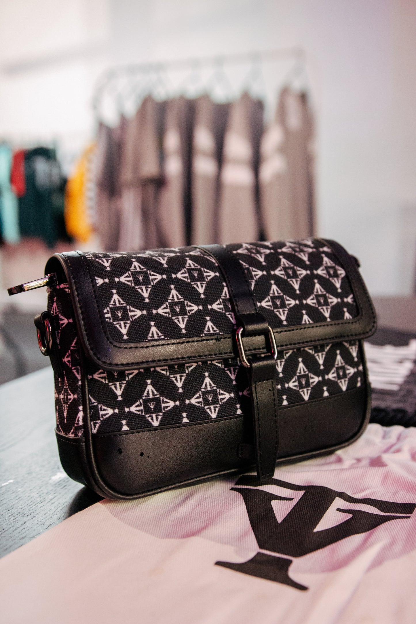 TrueVie Signature Messenger Bag